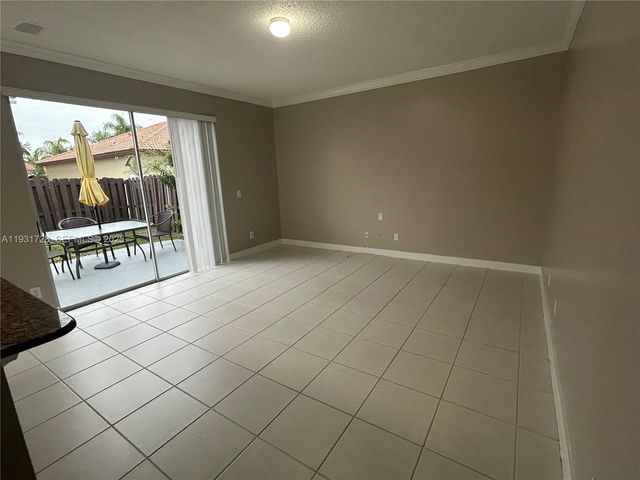 16120 Opal Creek Dr, Weston, FL 33331