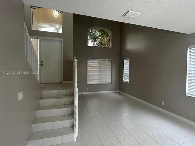 16120 Opal Creek Dr, Weston, FL 33331