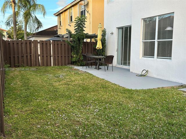 16120 Opal Creek Dr, Weston, FL 33331