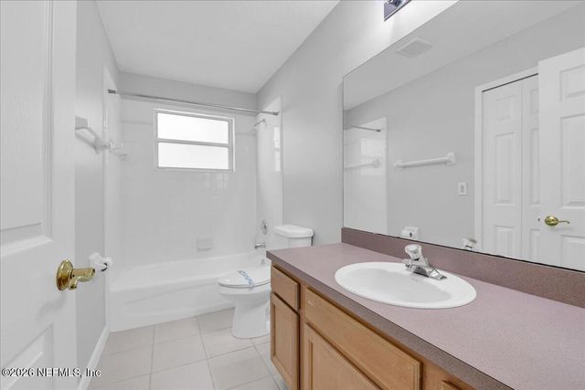 1600 RUSTLING Drive, Fleming Island, FL 32003