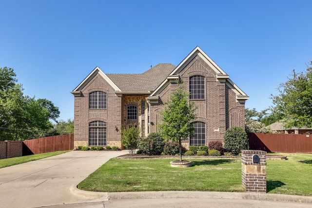 501 Pine Island Circle, Mansfield, TX 76063