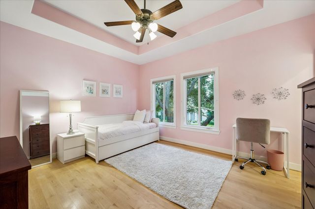 4010 Milton Street, Houston, TX 77005