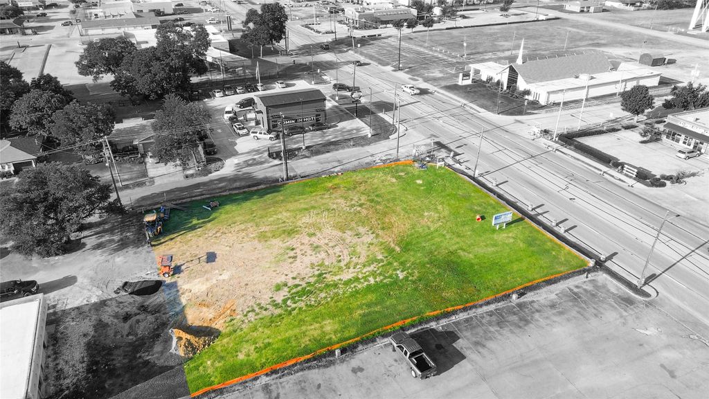 5605 Wesley Street, Greenville, TX 75402