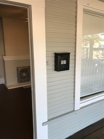 1118 N Zang Boulevard 101, Dallas, TX 75203