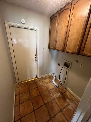 7309 Ridge Creek Dr, Corpus Christi, TX 78413