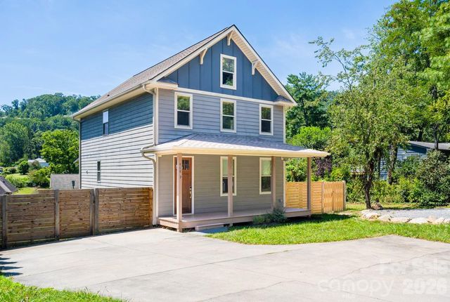 408 Old Haw Creek Road, Asheville, NC 28805