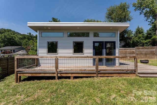 408 Old Haw Creek Road, Asheville, NC 28805