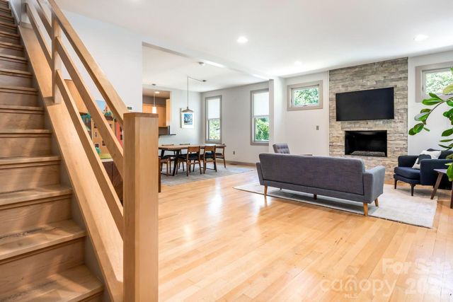 408 Old Haw Creek Road, Asheville, NC 28805