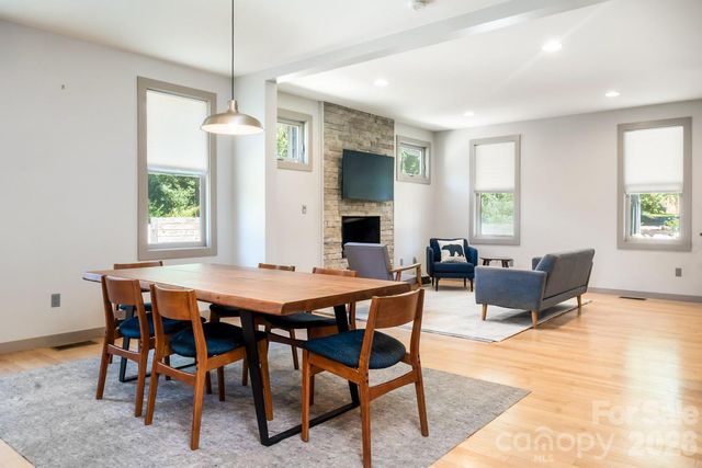 408 Old Haw Creek Road, Asheville, NC 28805
