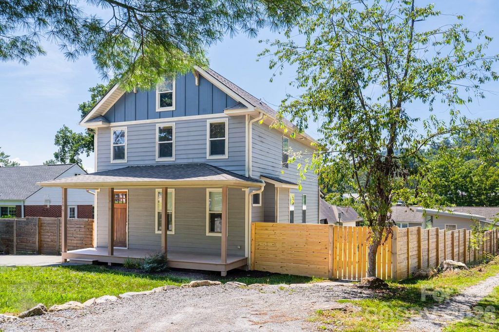 408 Old Haw Creek Road, Asheville, NC 28805