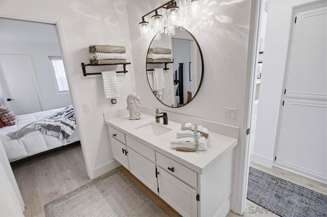 12795 Via Moura, San Diego, CA 92128