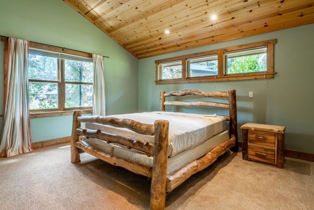 510 Forest Glen Road, Olympic Valley, CA 96146