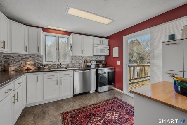 315 Judson Avenue, Groton, CT 06355