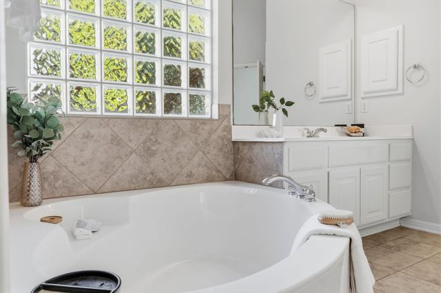 9613 INDINA HILLS DR, Austin, TX 78717