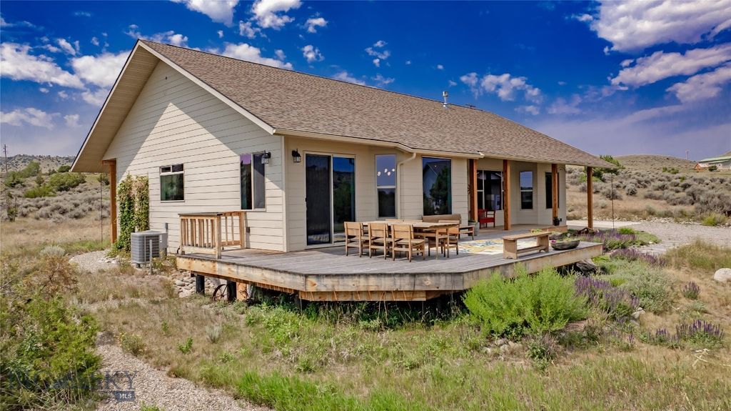 147 O'Halloran Road, Clyde Park, MT 59086 photo 3