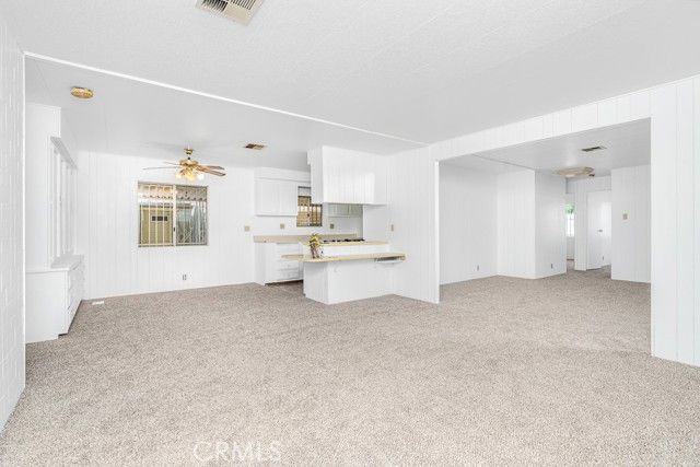 793 W Johnston, Hemet, CA 92543