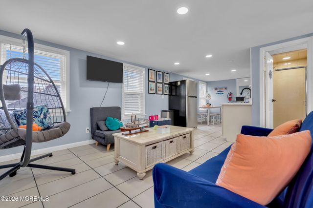 41 Lincoln Avenue, Seaside Heights, NJ 08751