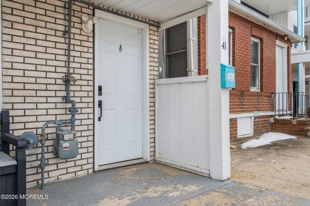 41 Lincoln Avenue, Seaside Heights, NJ 08751