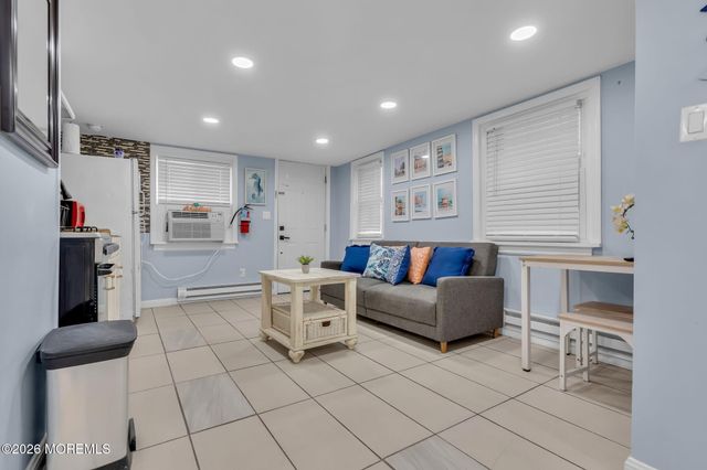 41 Lincoln Avenue, Seaside Heights, NJ 08751