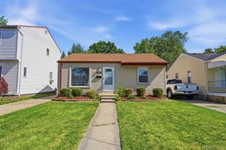 28960 Elmwood Street, Garden City, MI 48135