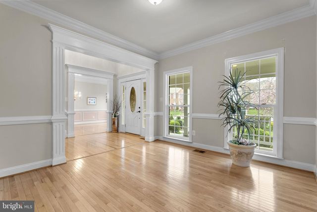 5725 CARIBBEAN CT, Haymarket, VA 20169