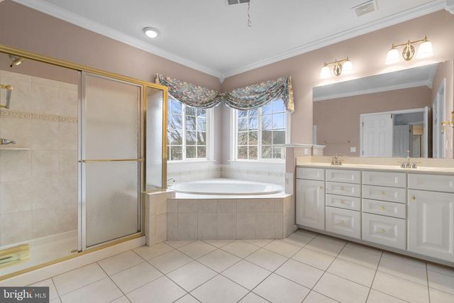 5725 CARIBBEAN CT, Haymarket, VA 20169