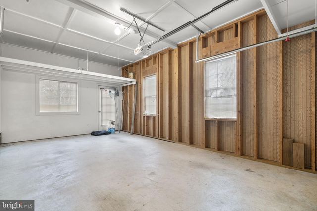 5725 CARIBBEAN CT, Haymarket, VA 20169