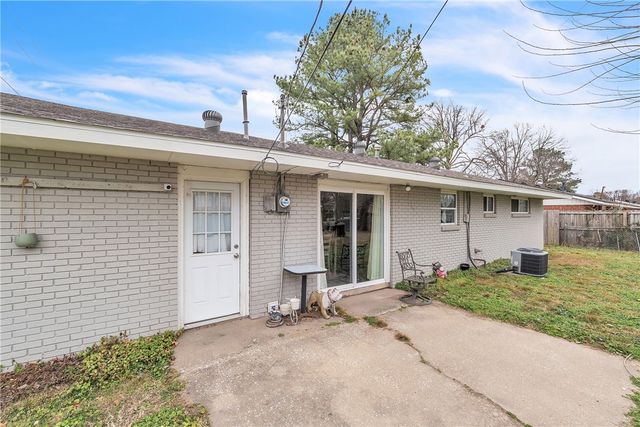 1813 Patti Avenue, Springdale, AR 72762