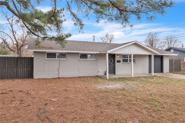 1813 Patti Avenue, Springdale, AR 72762