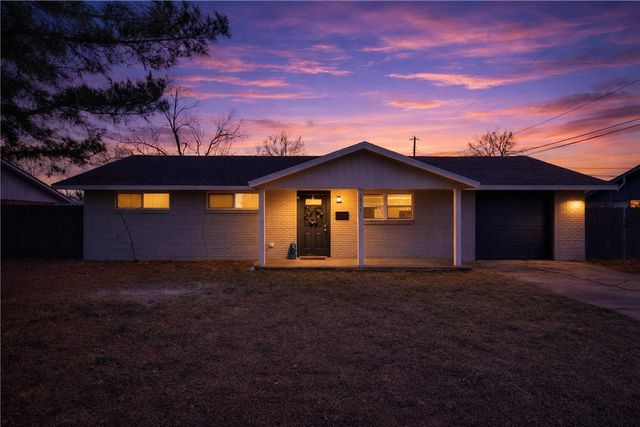 1813 Patti Avenue, Springdale, AR 72762