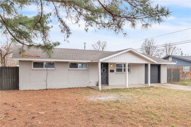 1813 Patti Avenue, Springdale, AR 72762