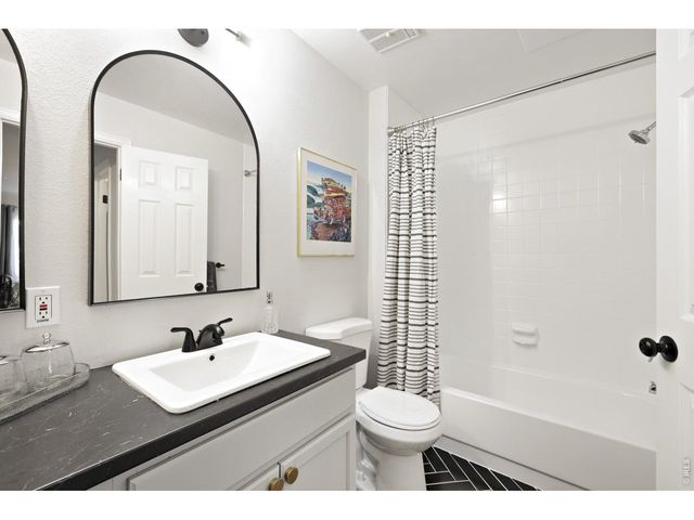 3600 S Pierce St 2-102, Lakewood, CO 80235