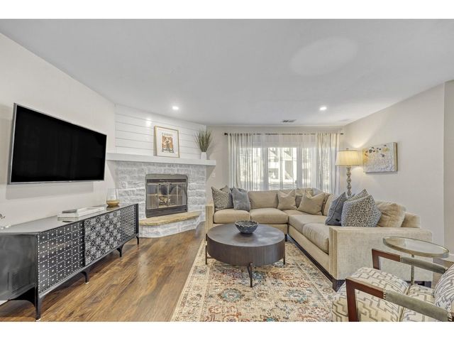 3600 S Pierce St 2-102, Lakewood, CO 80235