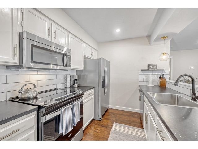 3600 S Pierce St 2-102, Lakewood, CO 80235