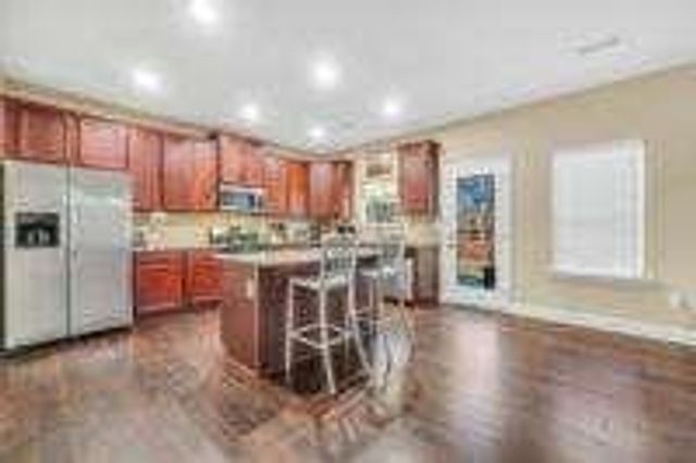 182 Tapestry Drive, Mcdonough, GA 30252