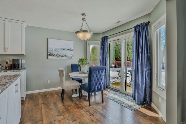 2111 Highlander Drive, Warsaw, IN 46580