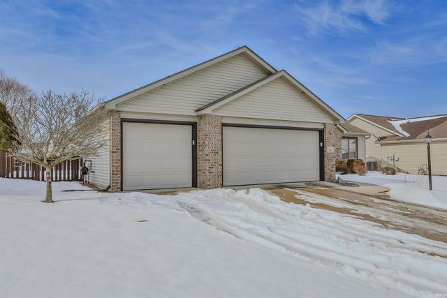 2111 Highlander Drive, Warsaw, IN 46580