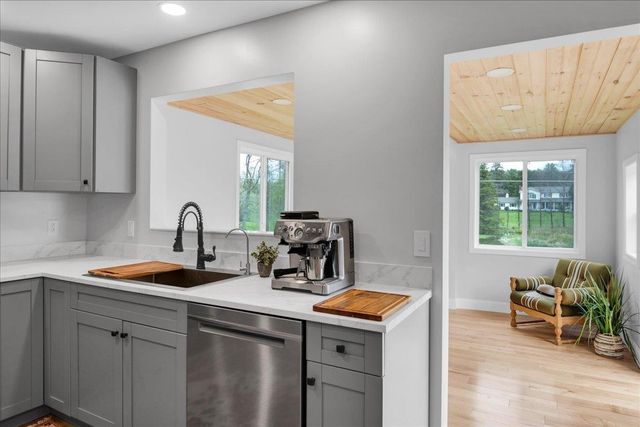 1029 Old Creamery Road, Williston, VT 05495