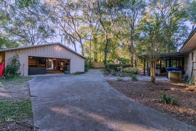 560 N LAKE PLEASANT ROAD, Apopka, FL 32712