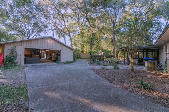 560 N LAKE PLEASANT ROAD, Apopka, FL 32712