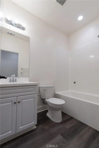 3120 E Yountville 5, Ontario, CA 91761