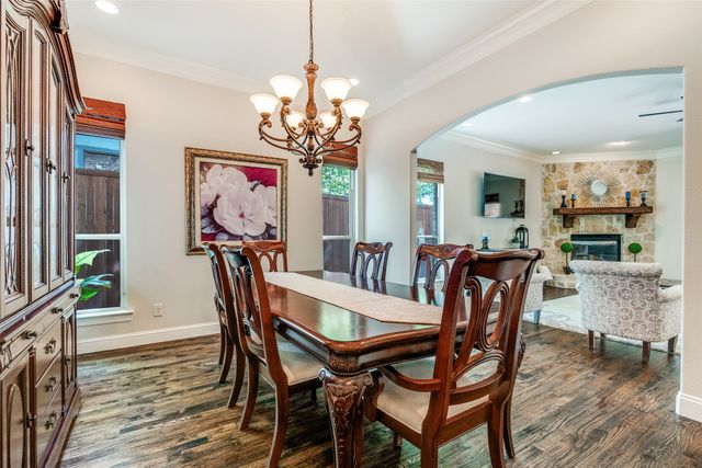 4004 Highgrove Drive, Dallas, TX 75220