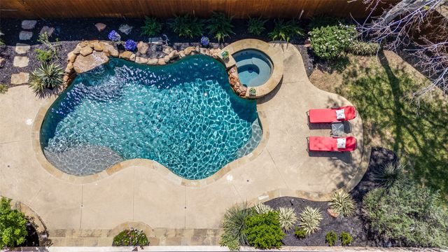 4004 Highgrove Drive, Dallas, TX 75220