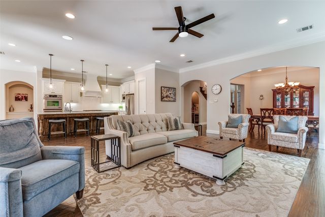 4004 Highgrove Drive, Dallas, TX 75220