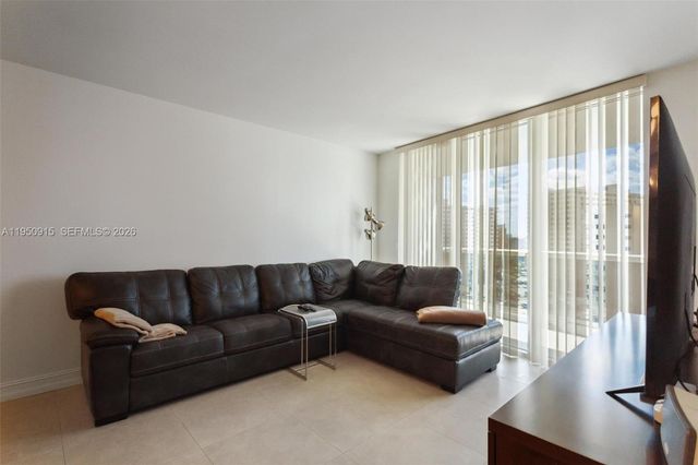 1800 S OCEAN DR 809, Hallandale Beach, FL 33009