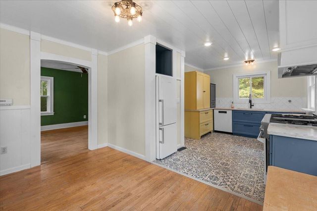 4511 Jefferson Avenue Se, City Of Kentwood, MI 49548