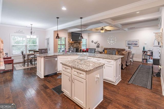851 Coopers Ridge Path, Grayson, GA 30017