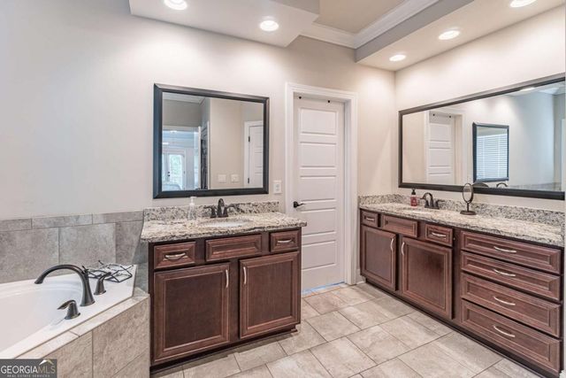 851 Coopers Ridge Path, Grayson, GA 30017