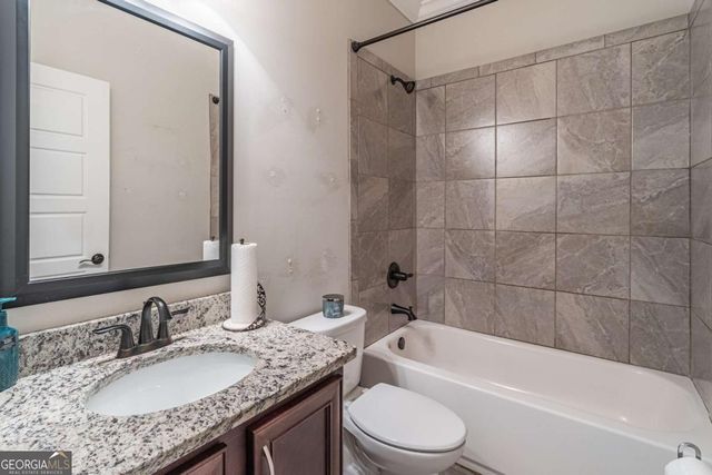 851 Coopers Ridge Path, Grayson, GA 30017