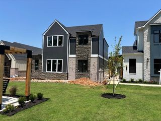 3502 SW Scoggins Road, Bentonville, AR 72713